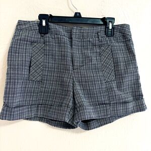 Daisy Fuentes Shorts Womens Size 4 Tan Chambray Cotton Flat Front 14 7/8”Waist